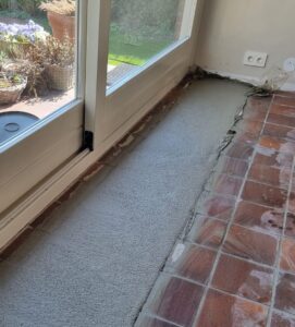 Convector put dichtgemaakt met schuimbeton