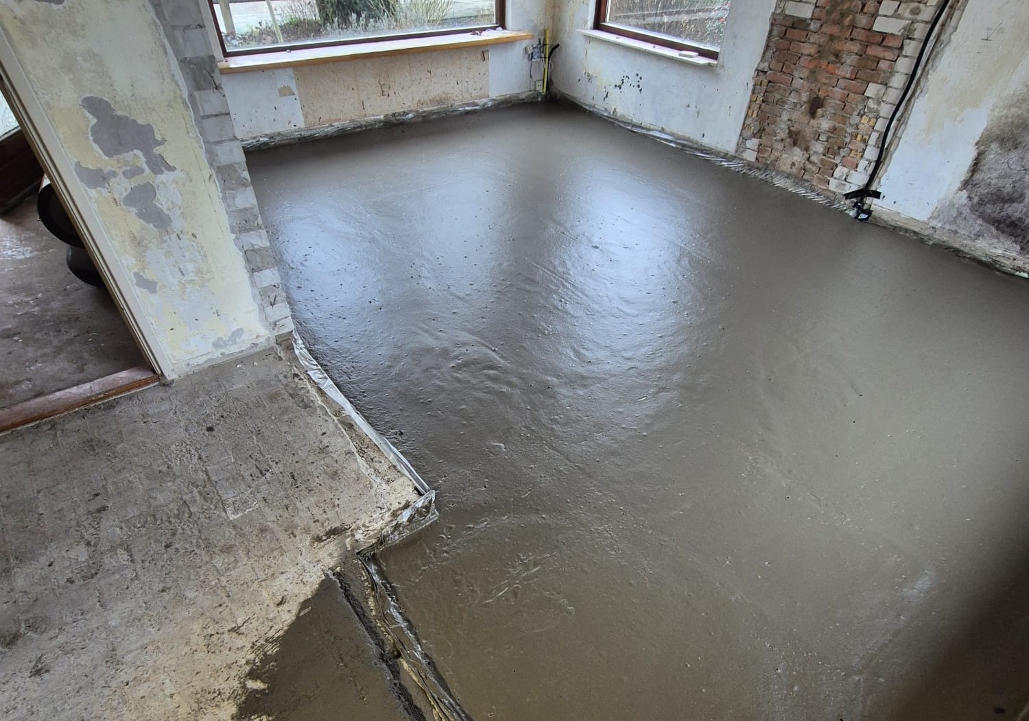 Kruipruimte isoleren met Schuimbeton